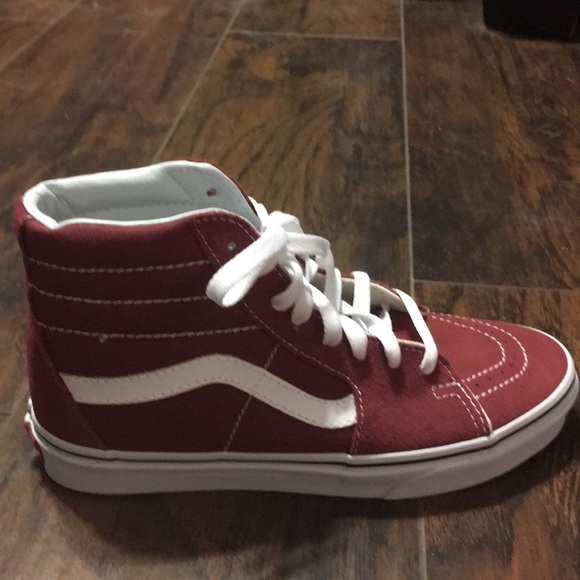 High top maroon vans. - Picture 3 of 3